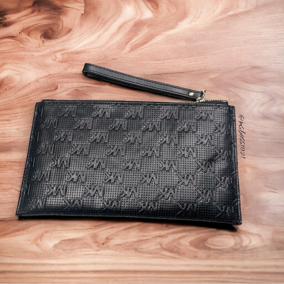 Michael Kors Wristlet in Black Embossed MK NWT - Picture 2 of 5
